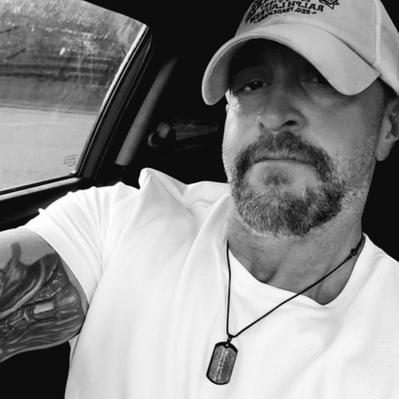 Meet your Posher, Jason - Picture 1 of 1